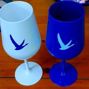 Gray Goose Stem plastic Glasses set